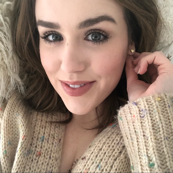 Gold or Silver Dainty Heart Earrings Gift for Her - Picture 8 of 8